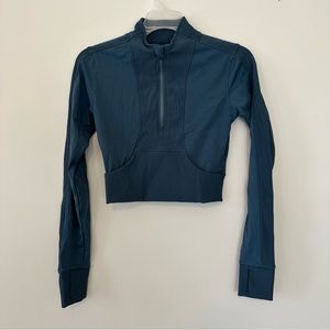Unbranded athletic quarter zip cropped pullover size small